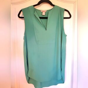 H&M sleeveless blouse